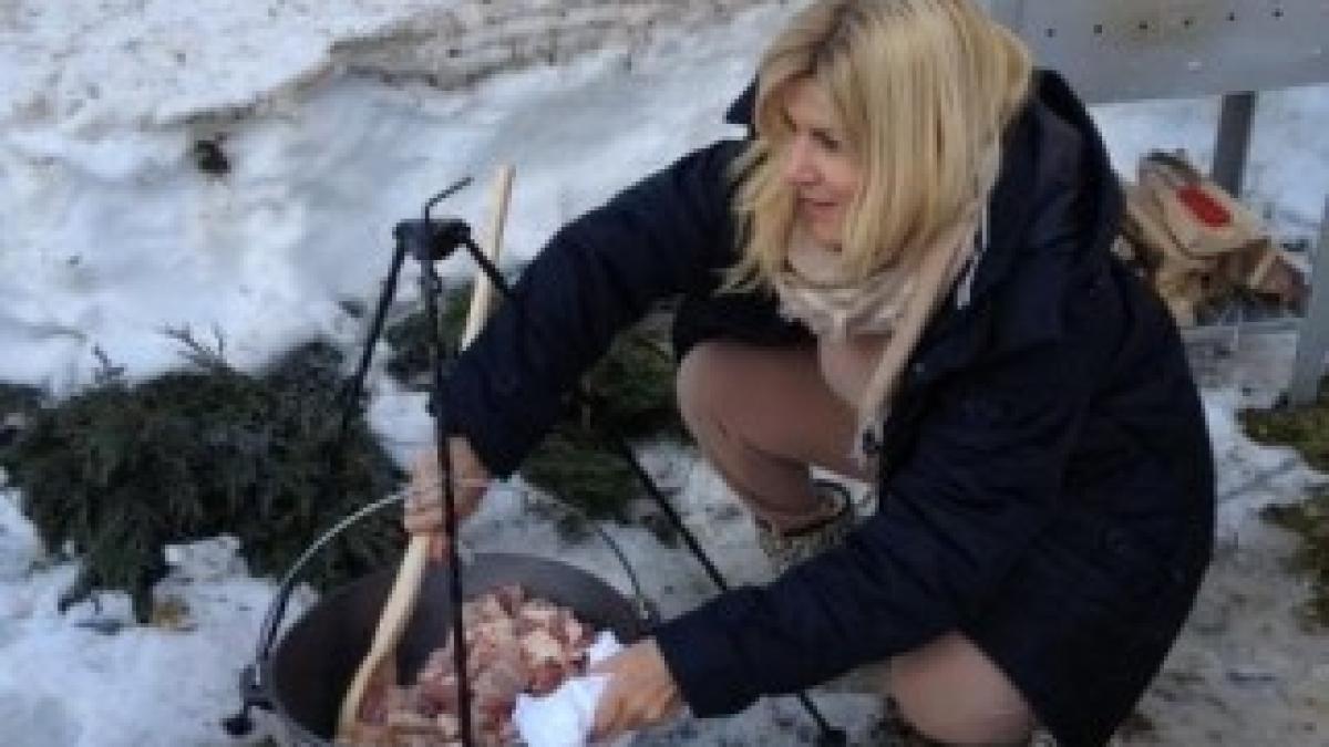 206650_10151238645654584_601102505_n