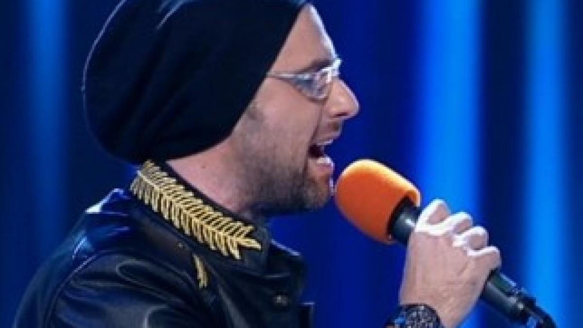 tibi-scobiola-concurentul-plin-de-zvac-de-la-vocea-romaniei-pentru-prima-data-antrenorii-au-cazut-de-acord_3