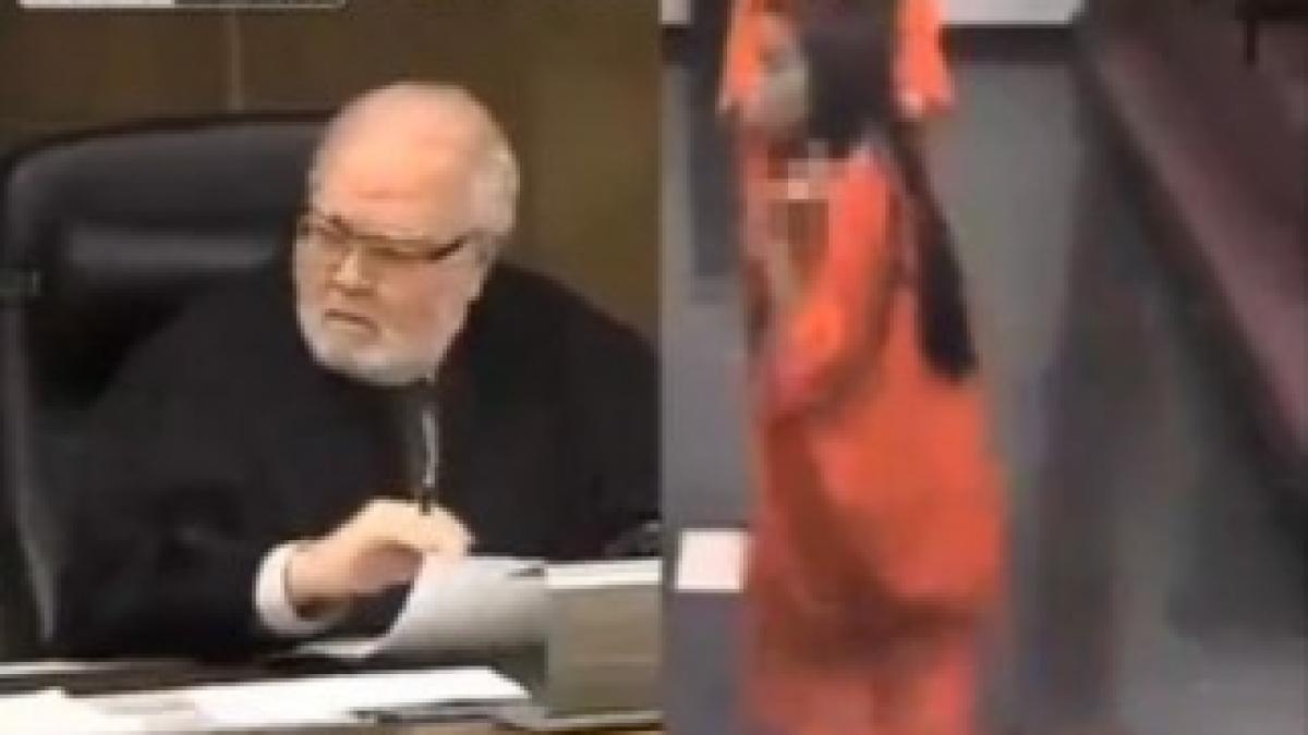 article-2273778-175D200E000005DC-119_634x479