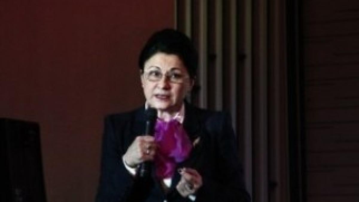 ecaterina-andronescu-dcnews-3_309x206