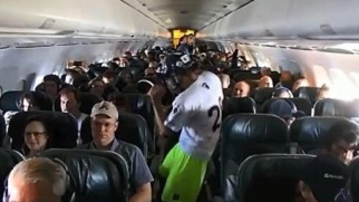 article-2286263-185C1262000005DC-908_634x350