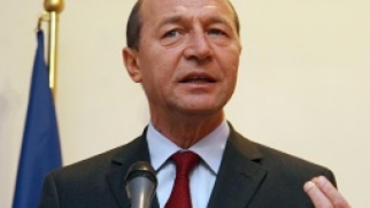 basescu-pitesti-dece