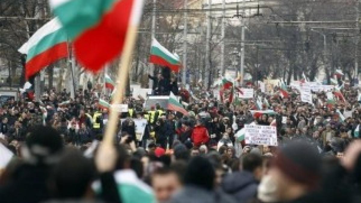 2013-02-24T112228Z_135098408_GM1E92O1HIR01_RTRMADP_3_BULGARI_1a6c0de256