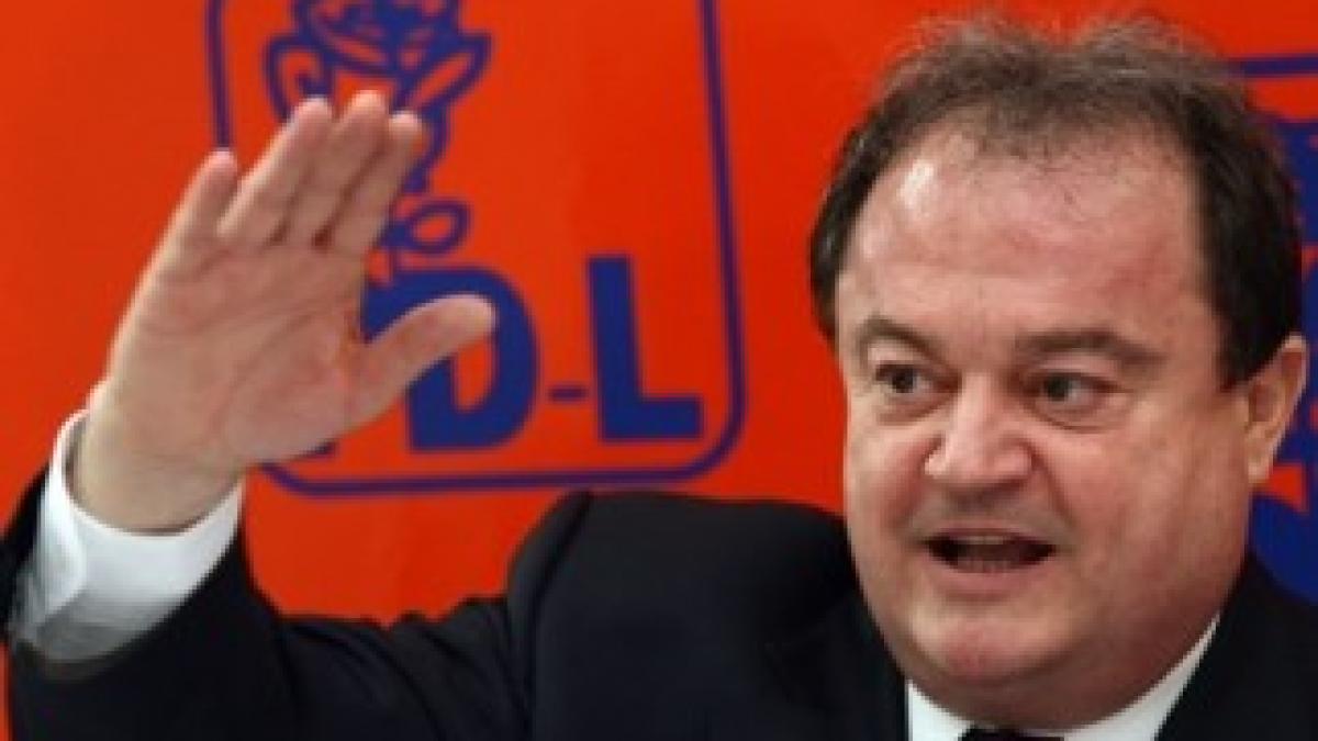 Vasile-Blaga-si-a-lansat-motiunea-la-Targoviste