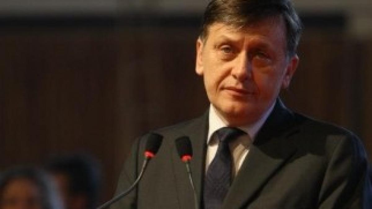 crin_antonescu_facebook_64728300