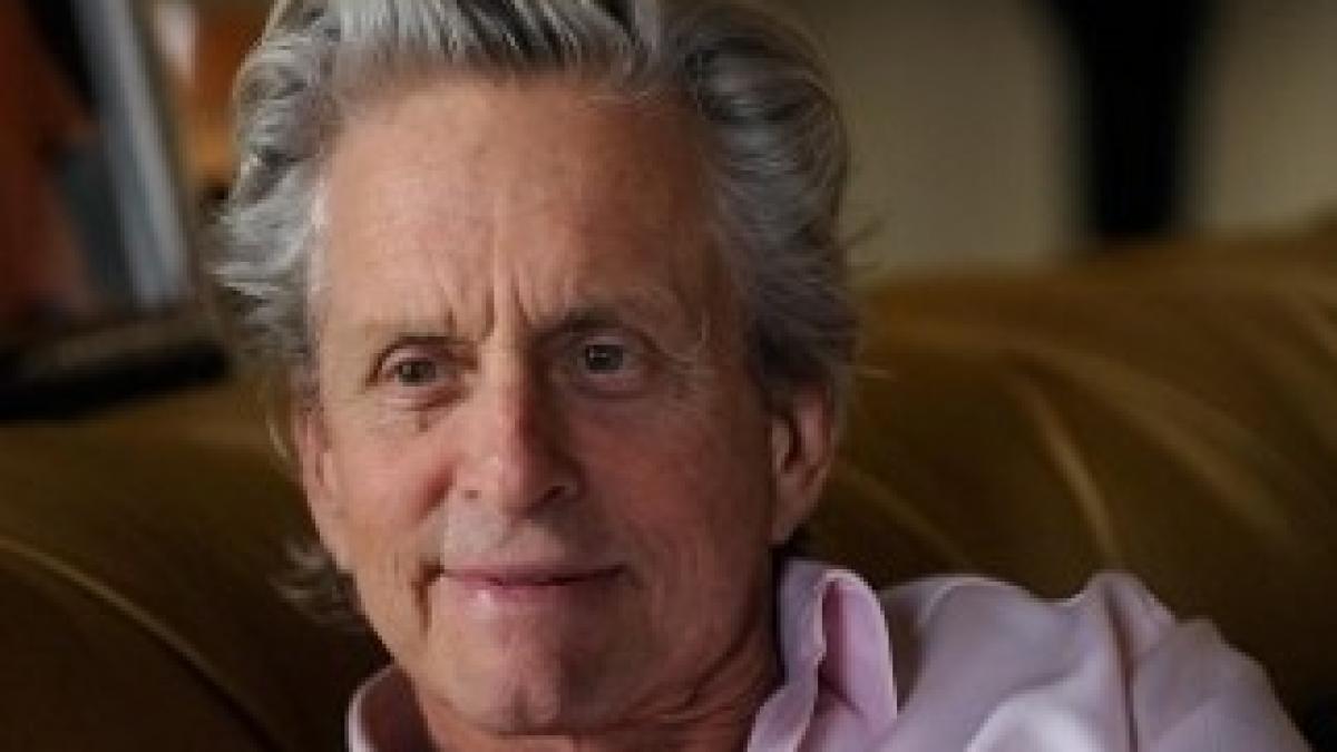 michael-douglas-decee