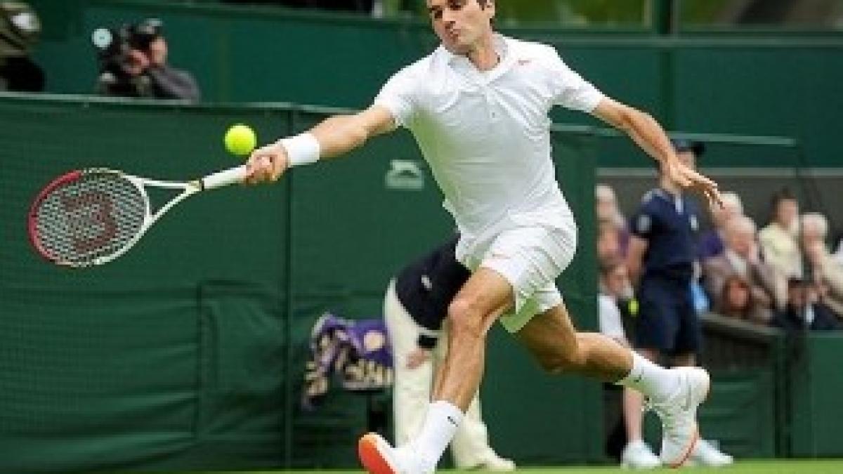 roger-federer-shoe_2600299b