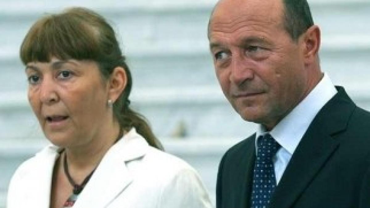 basescu-macovei-dece