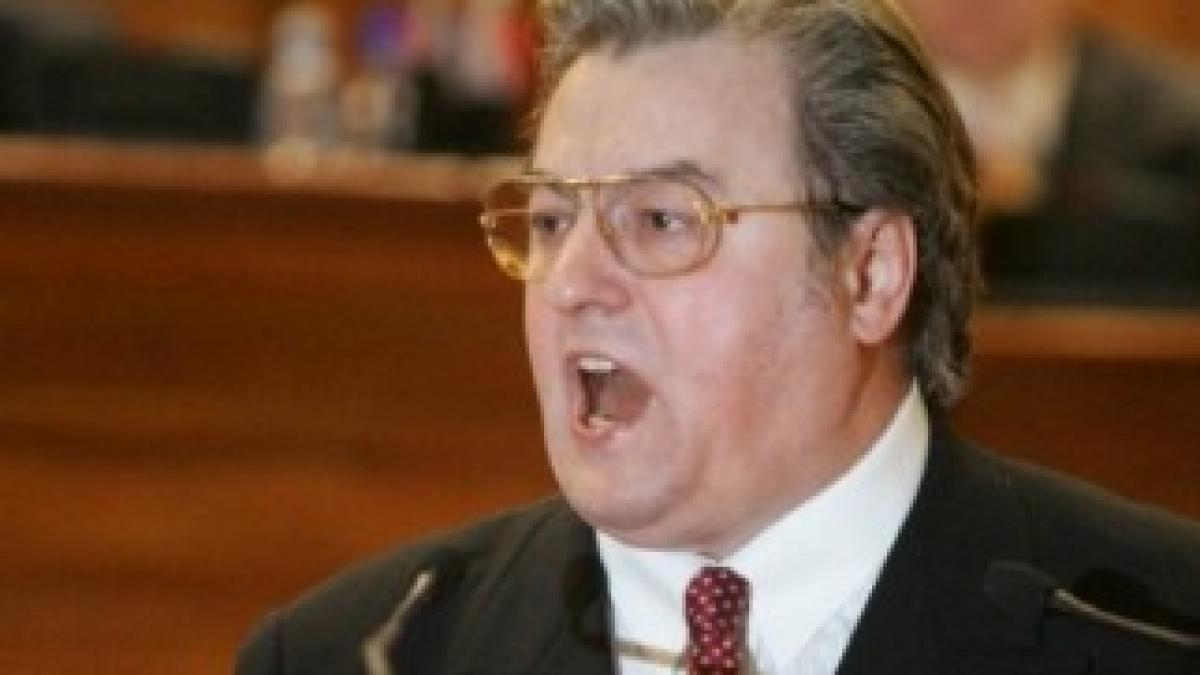 corneliu_vadim_tudor_30042300