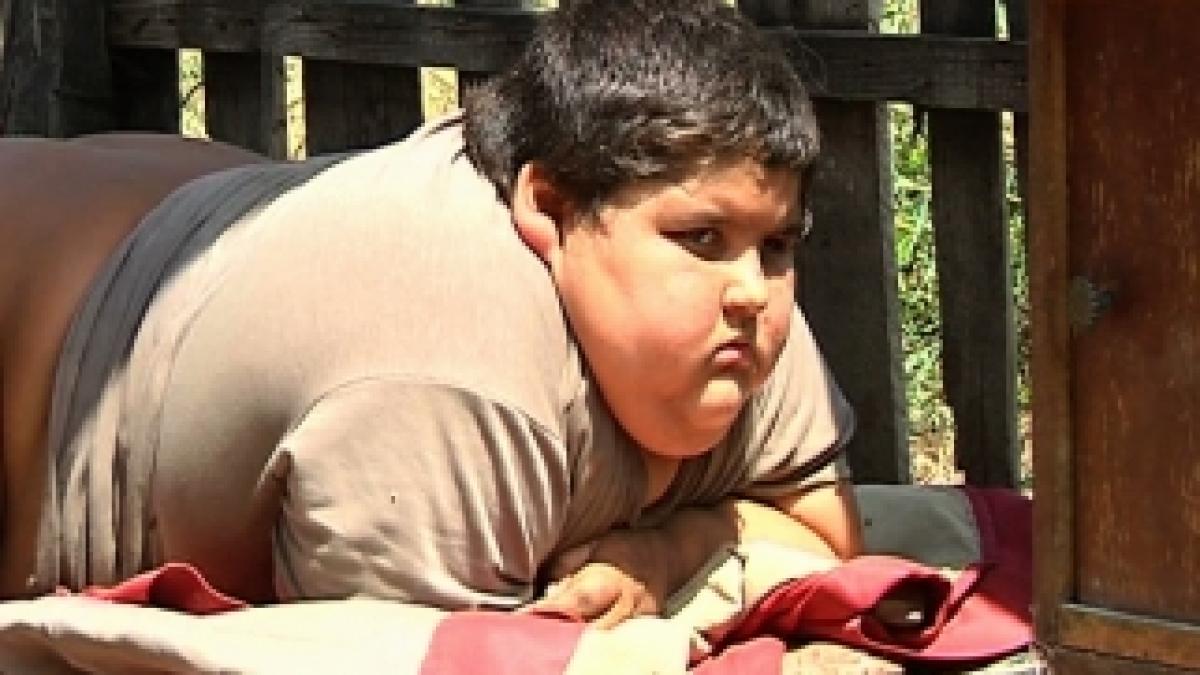 copil-obez-120-kg-la-6-ani