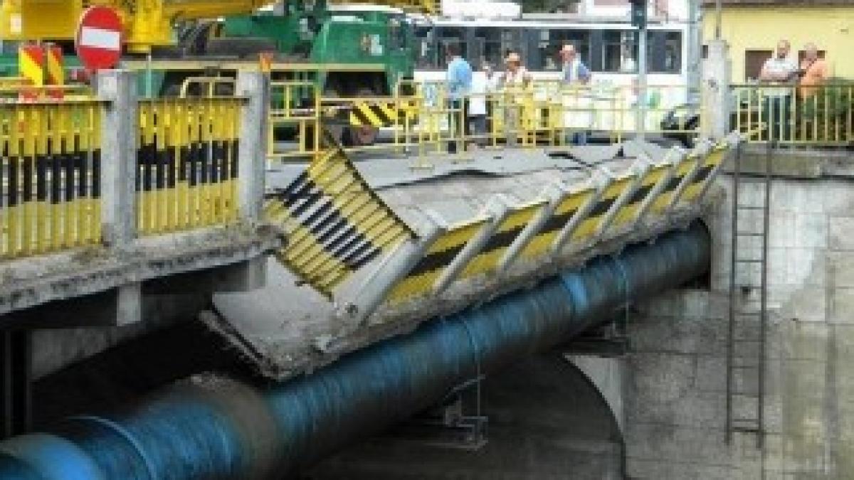 009708565dd82ee19e1448837fb0af23