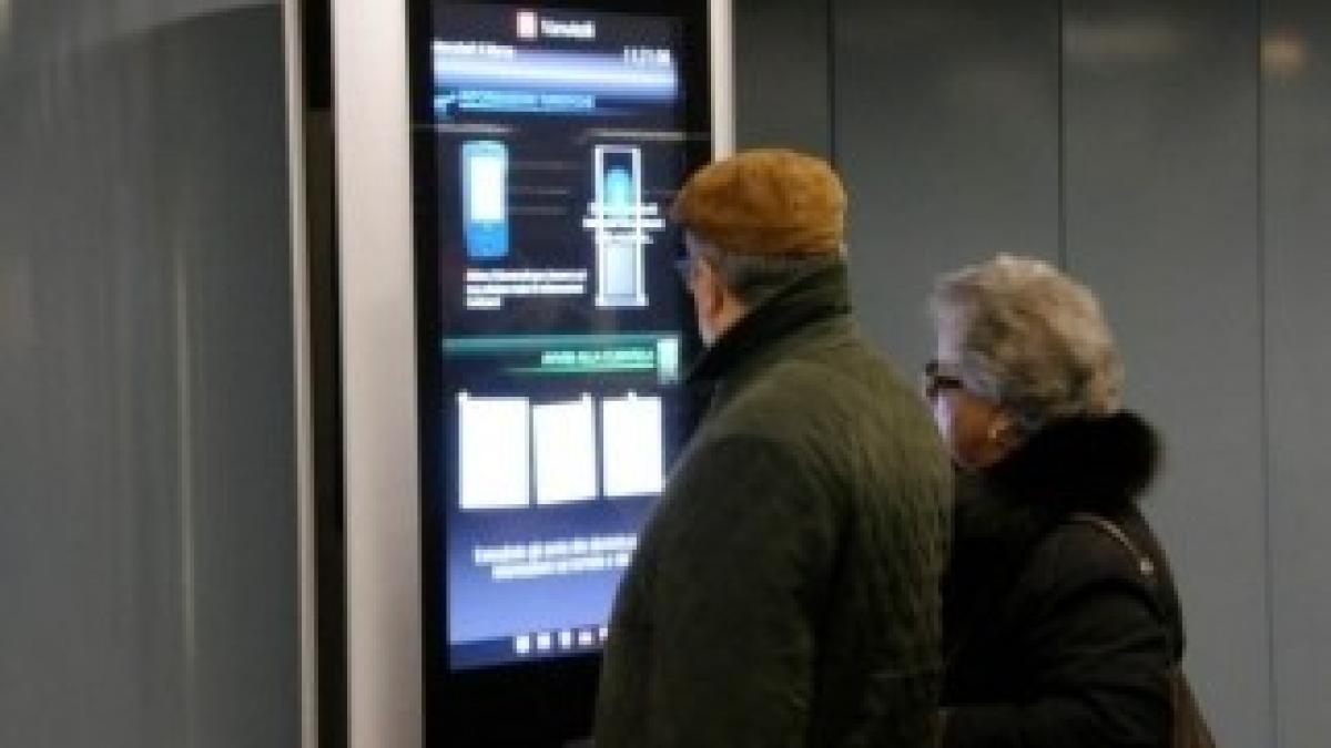 passeggeri-e-totem-infopoint_-600x450