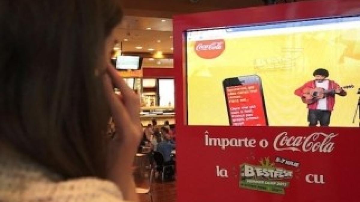 Imparte-o-Coca-Cola-cu-Adi-Despot