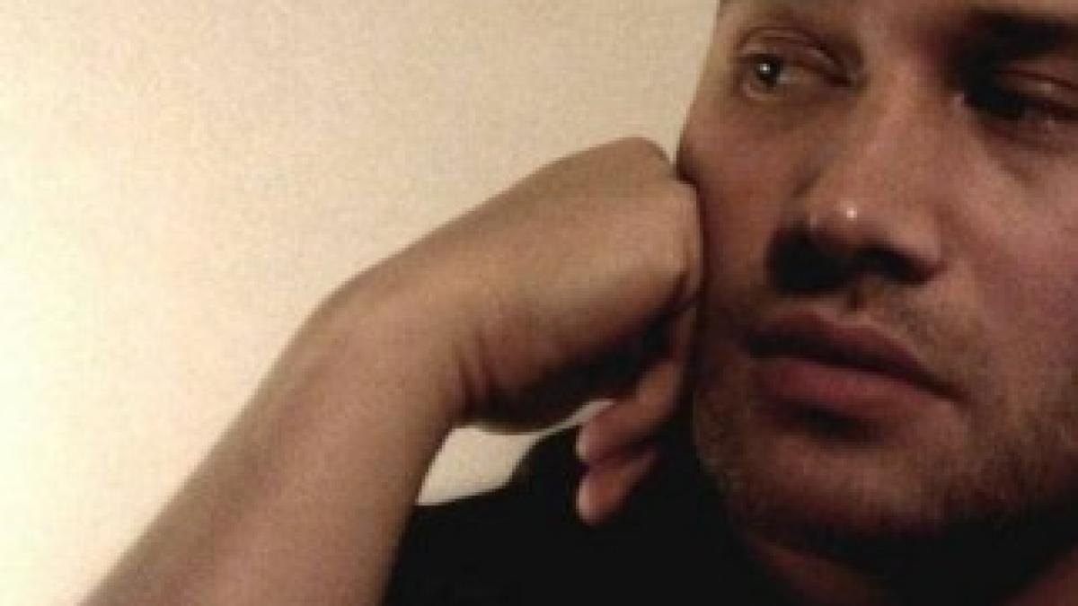 s560x316_Mihai_Bendeac