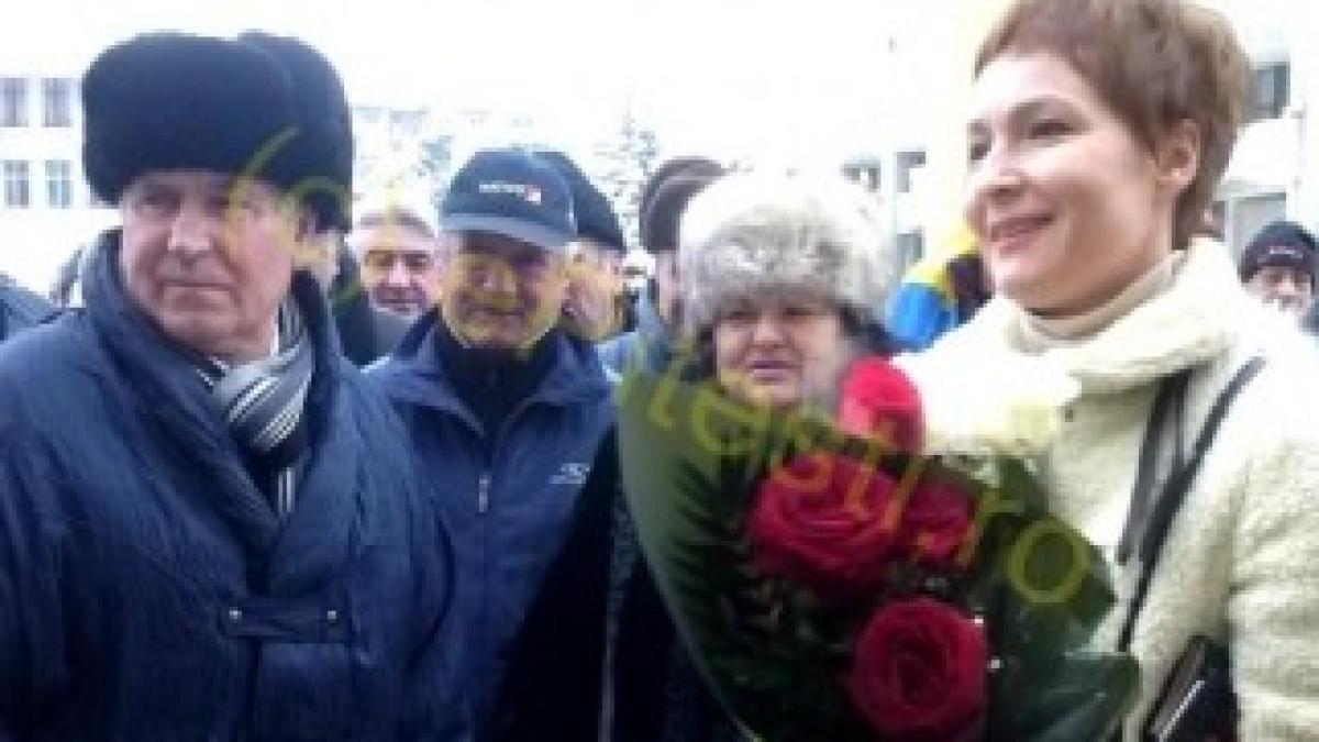 DANA-GRECU-MITING-1-660x330