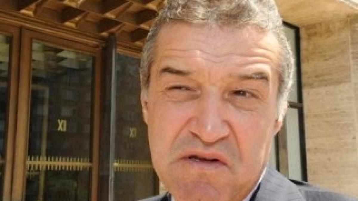 1311945097becali483383833