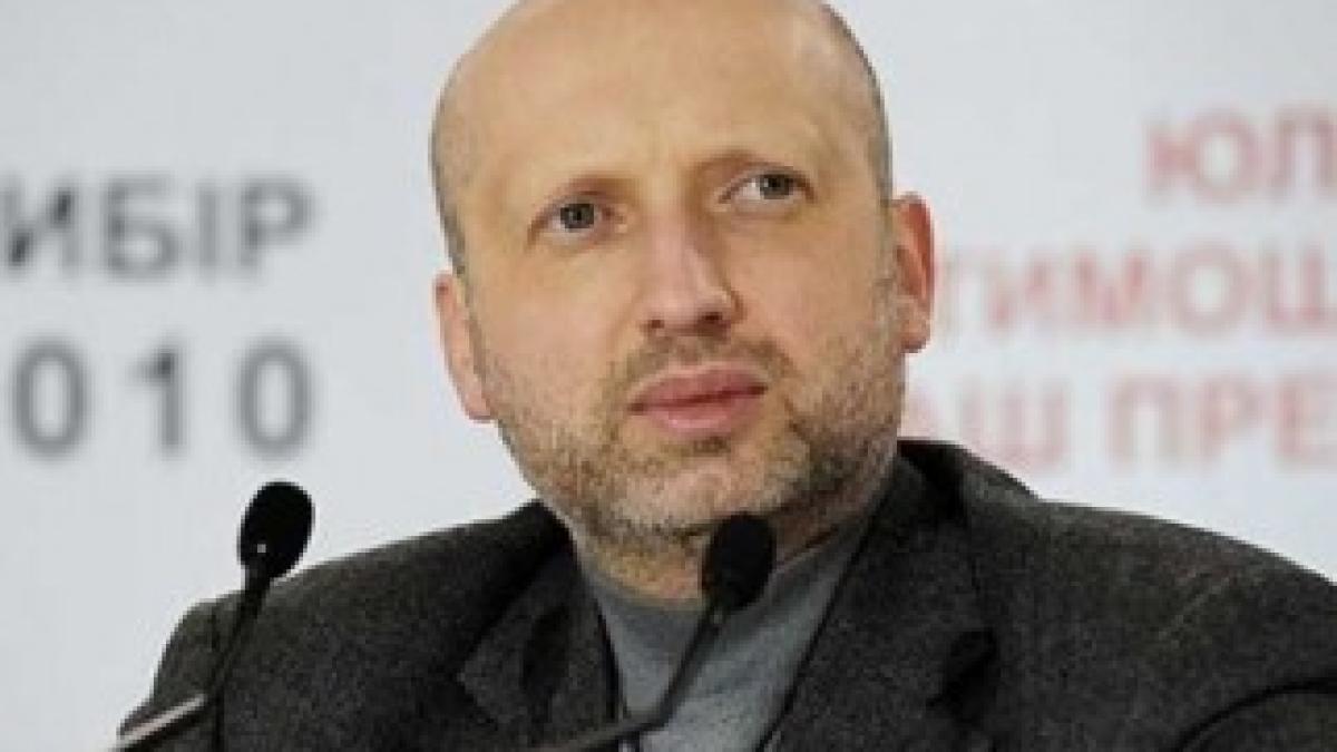 aleksandr-turcinov-495x320