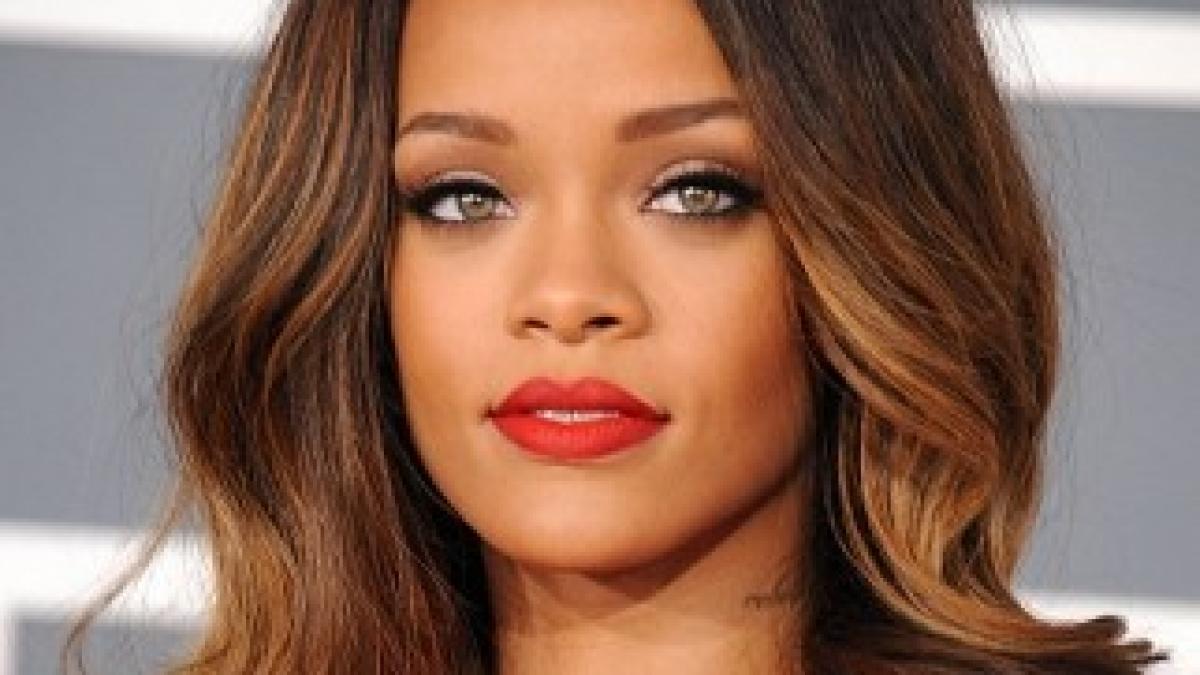 Rihanna12