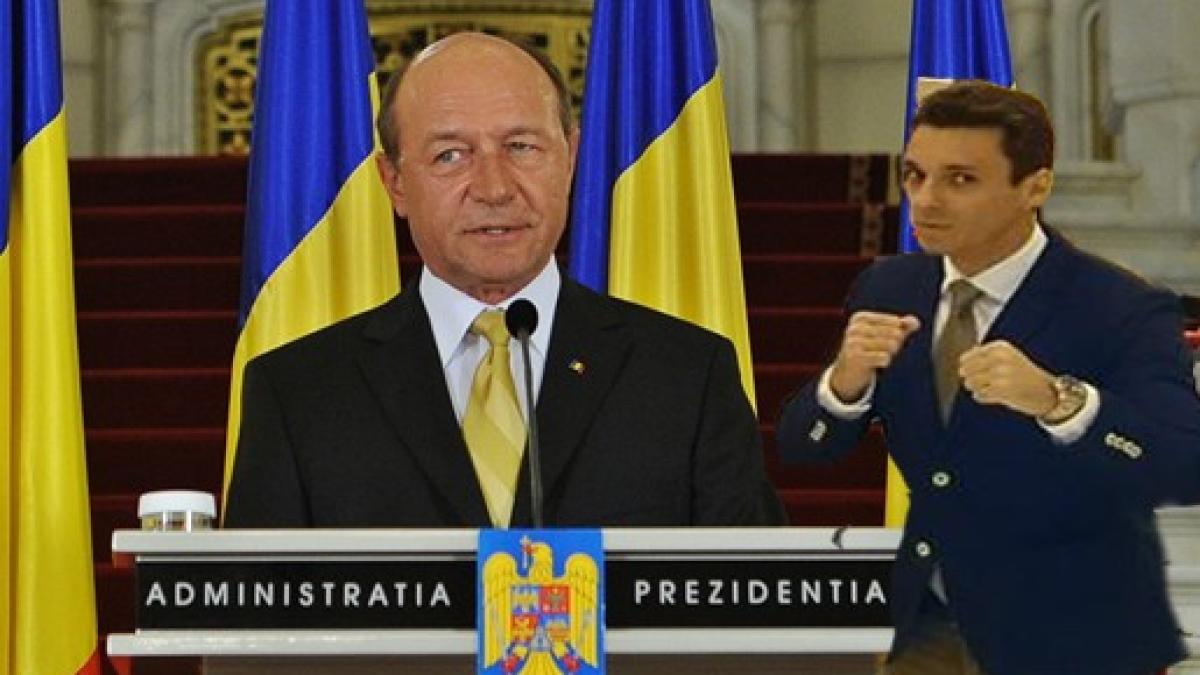 traian_basescu_oficial_363__kdx_90850200