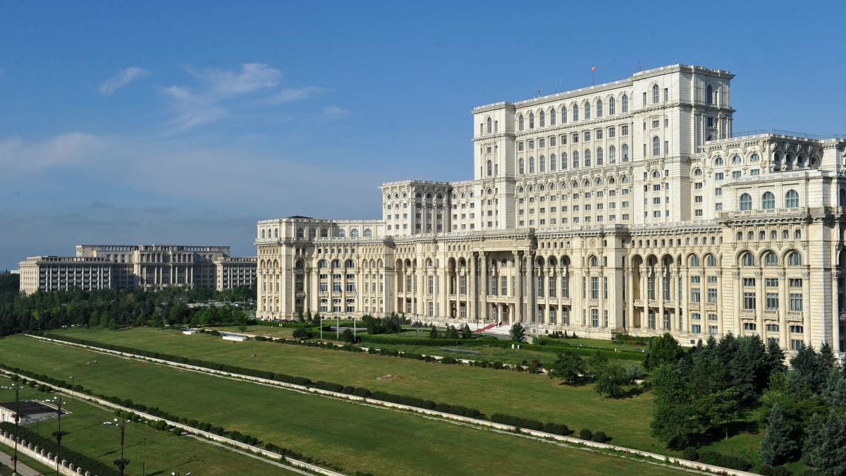 parlamentul_romaniei_44500600