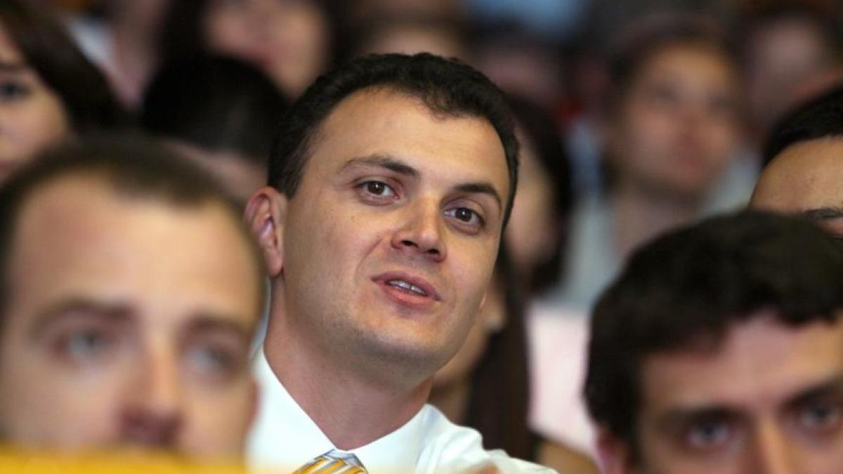 sebastian_ghita_84329000