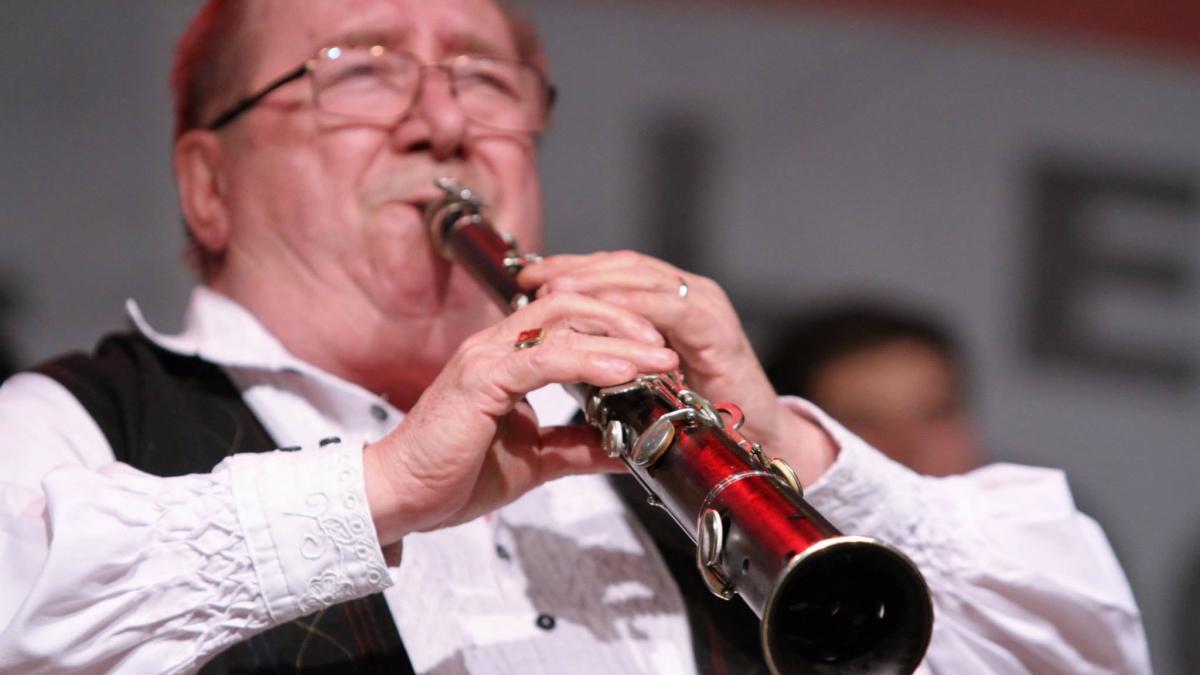 dumitru_farcas_19756400