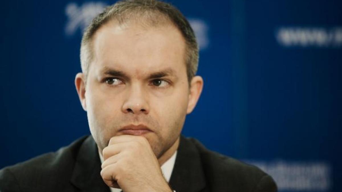 daniel_funeriu_45985500