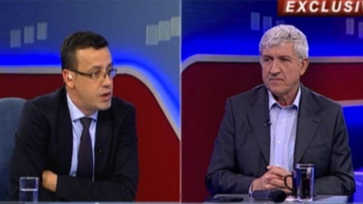 98022700_98576500_63355800