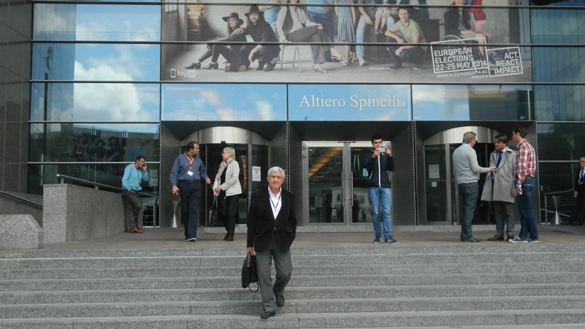 10458852_698914496823592_2982537622695212400_n_11413200