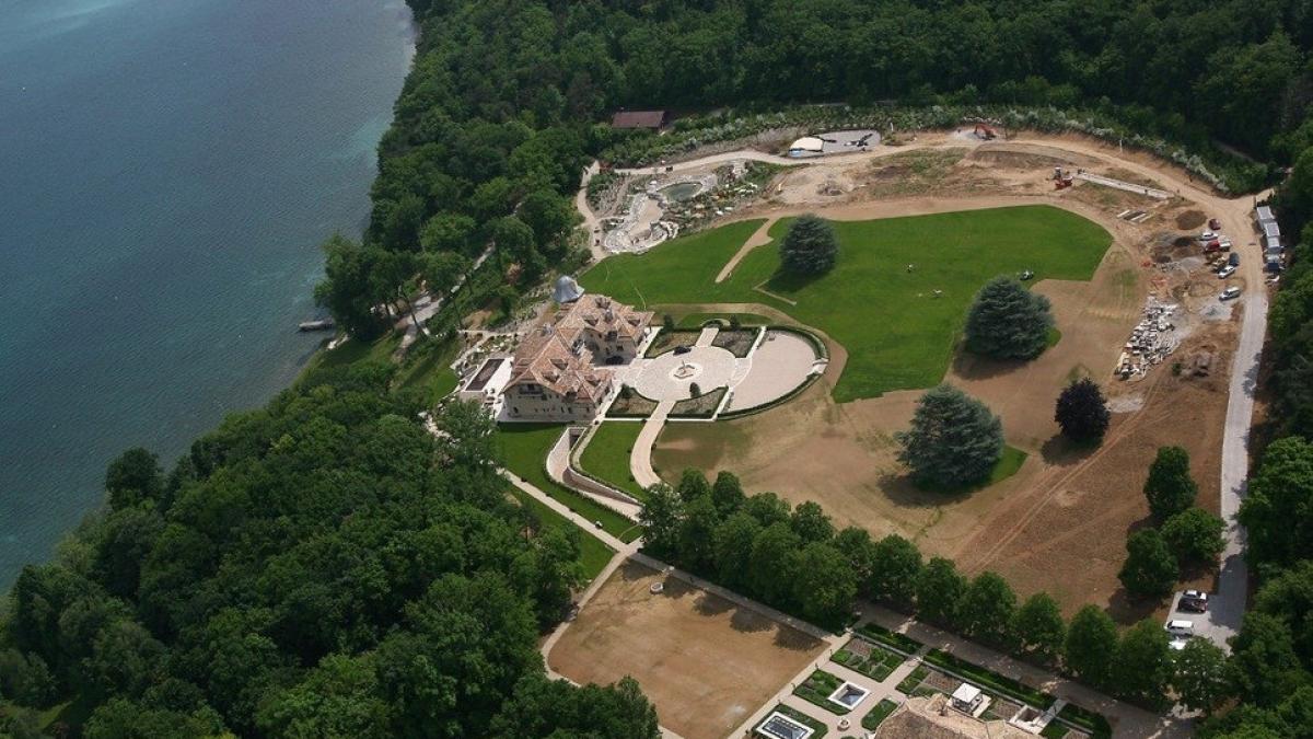 vila_schumacher_17727900