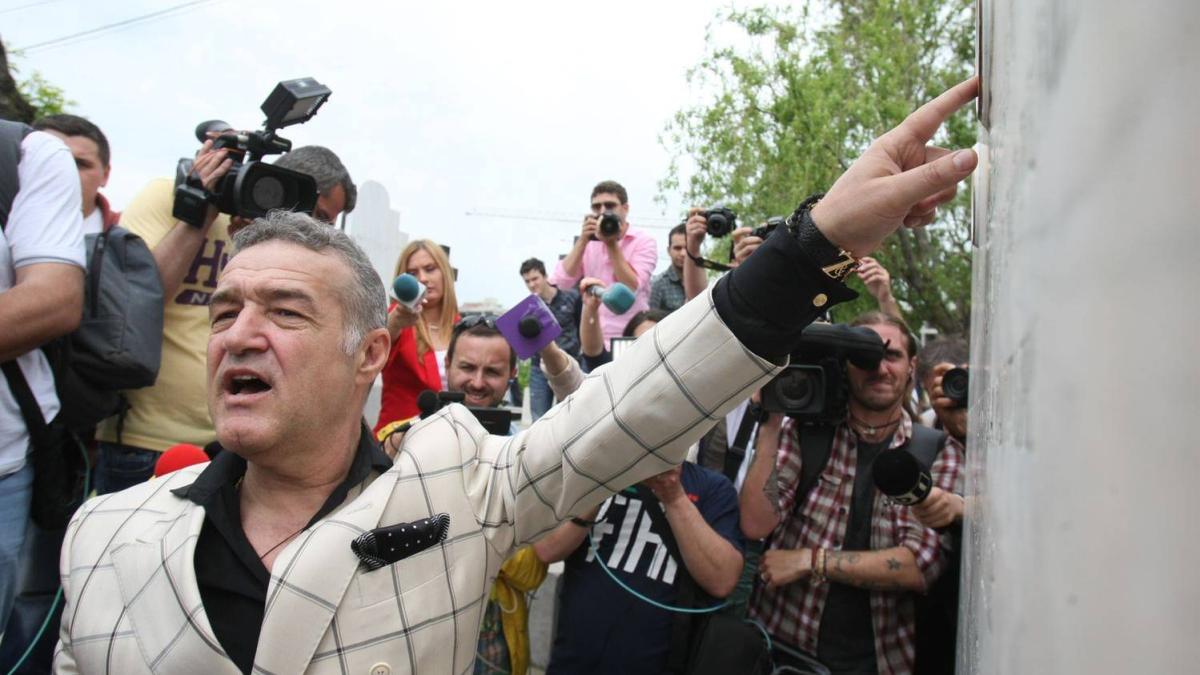 gigi_becali_92198000