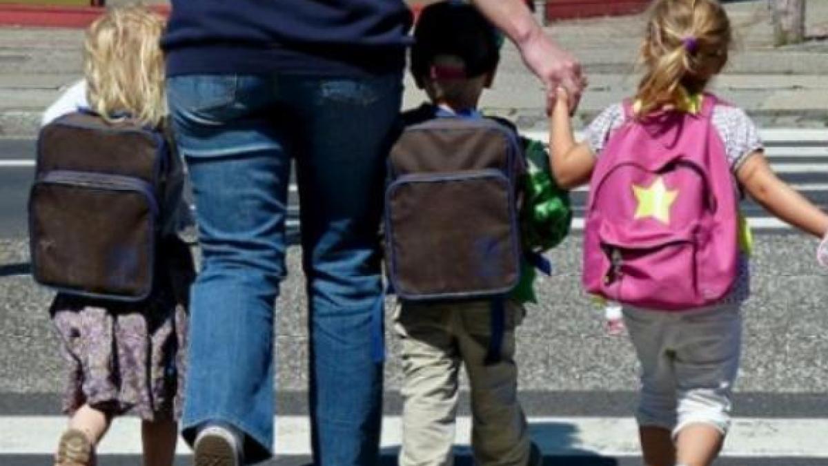 prima_zi_de_scoala_07332400