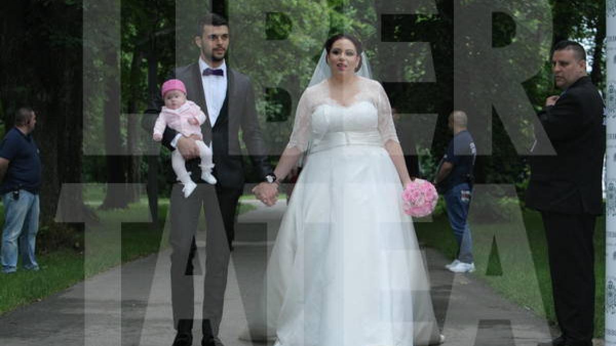 db141835_08bd97ee27_wk_82535900