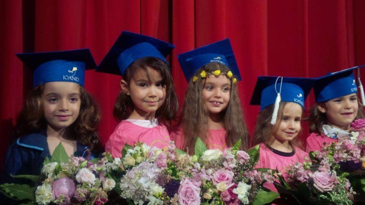 10458015_766454850061071_4383817795867768244_n_00949600