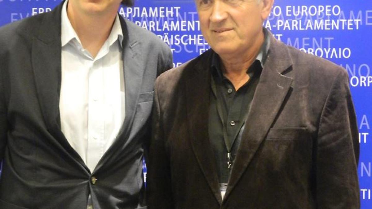 10432102_700177543363954_3752573450788155270_n_01275900