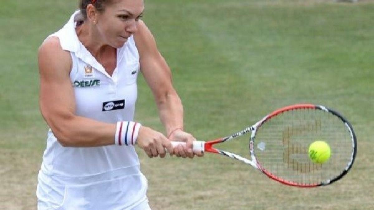 sminona_halep_wimbledon_83694900