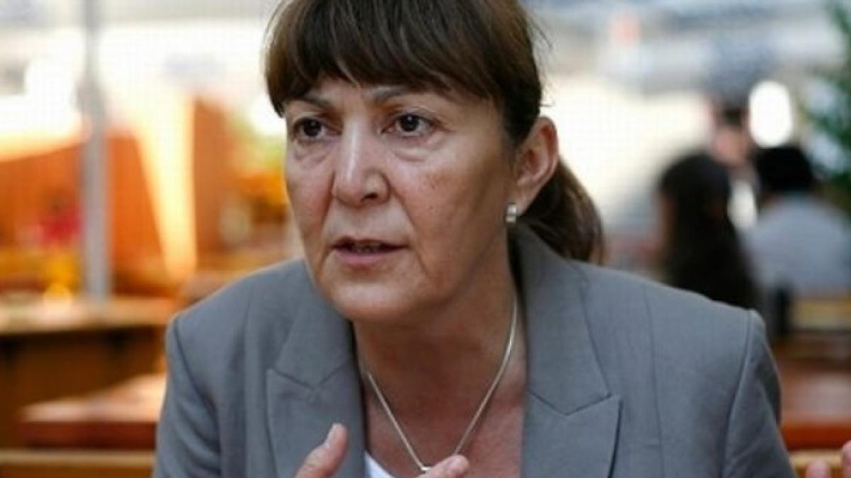 monica_maacovei_39738200