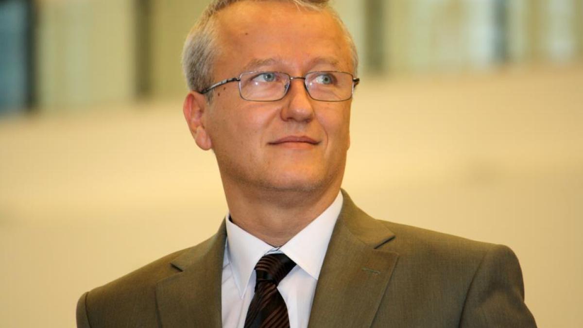 65808_498765810167048_121838893_n_55169800