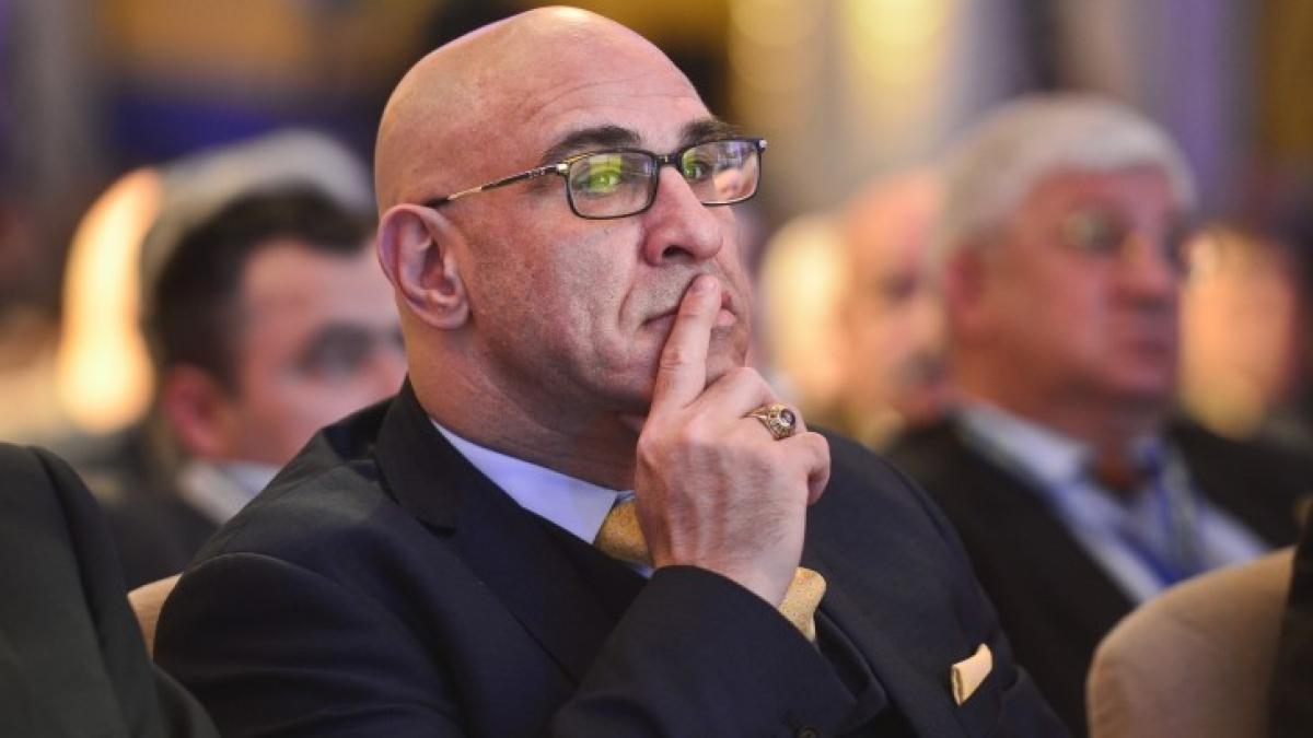 niels_schneker_94330100