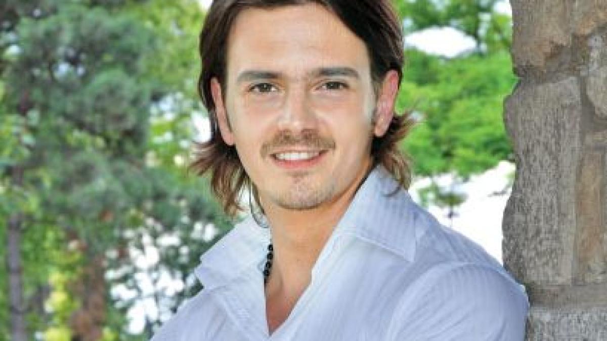 mihai_petre_41637400