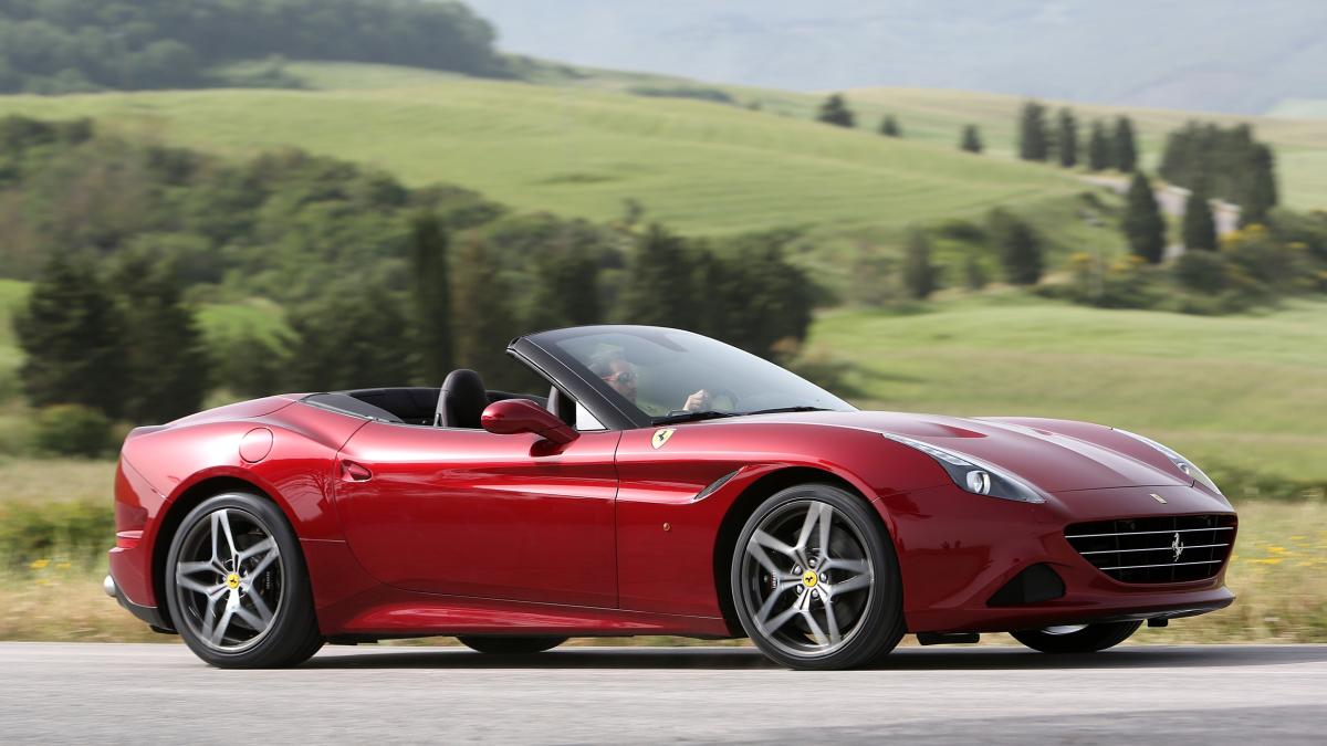ferrari_california_t_79602900