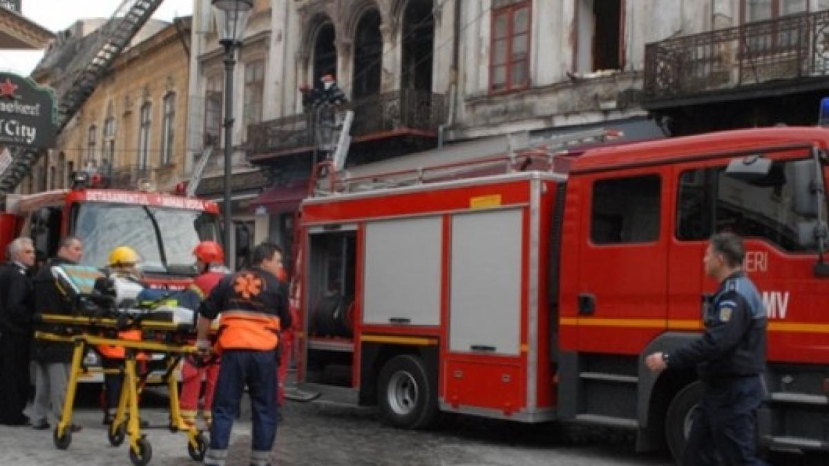 incendiu_prc_c3prc_83prc_c2prc_aen_centrul_vechi_al_capitalei_297041_66149500