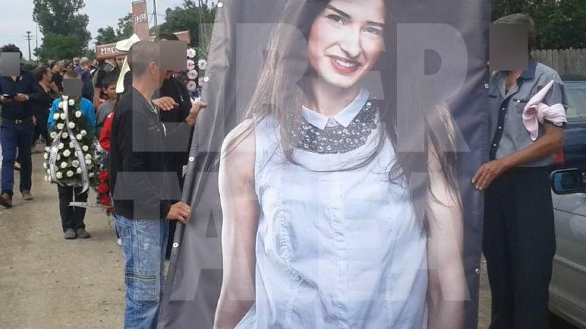 inmormantare_alina_88483400