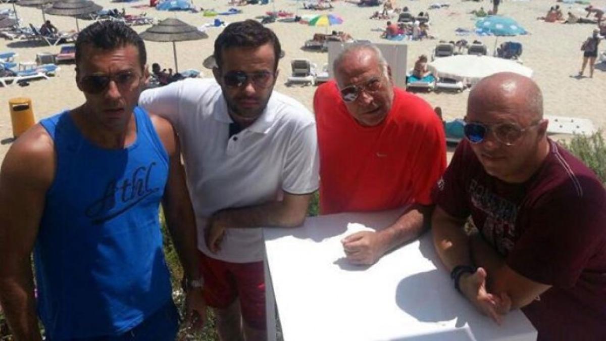 cei_patru_semiochelaristi_78209000_73284600