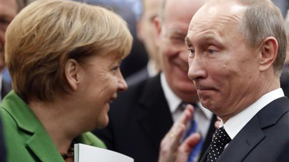merkel_putin_69385400