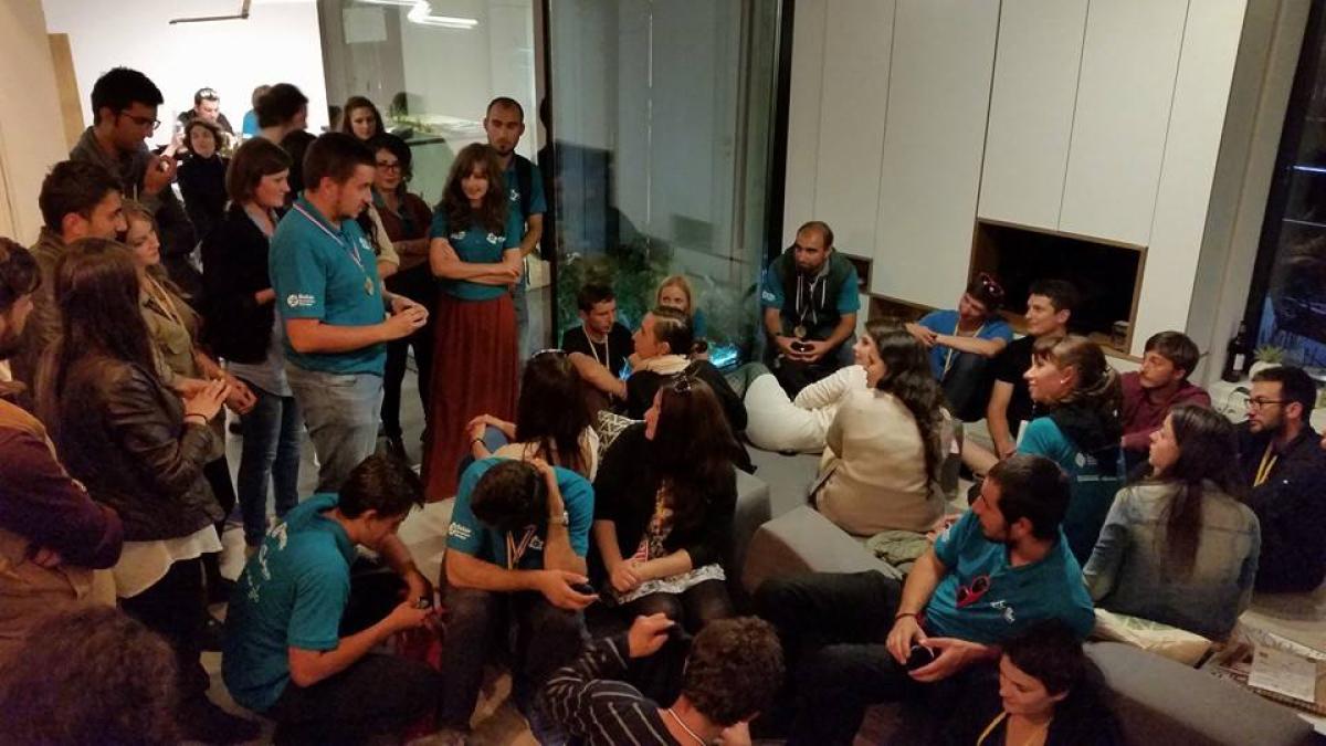 10384602_1522341177986001_2784480486675651534_n_97729500