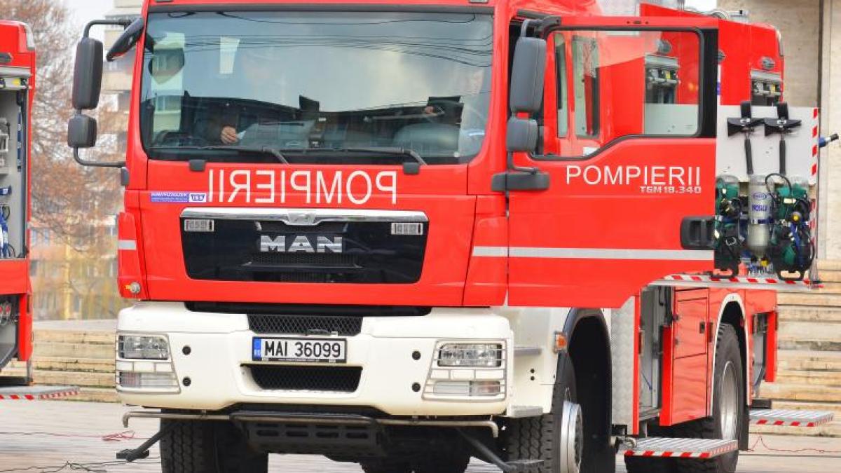 masina_pompieri_65027900