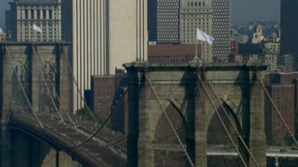 sua_brooklyn_bridge_76351500