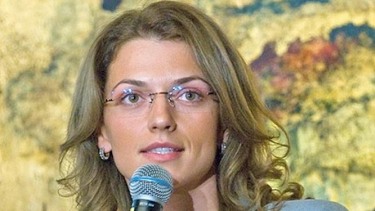 alina_gorghiu_65517100