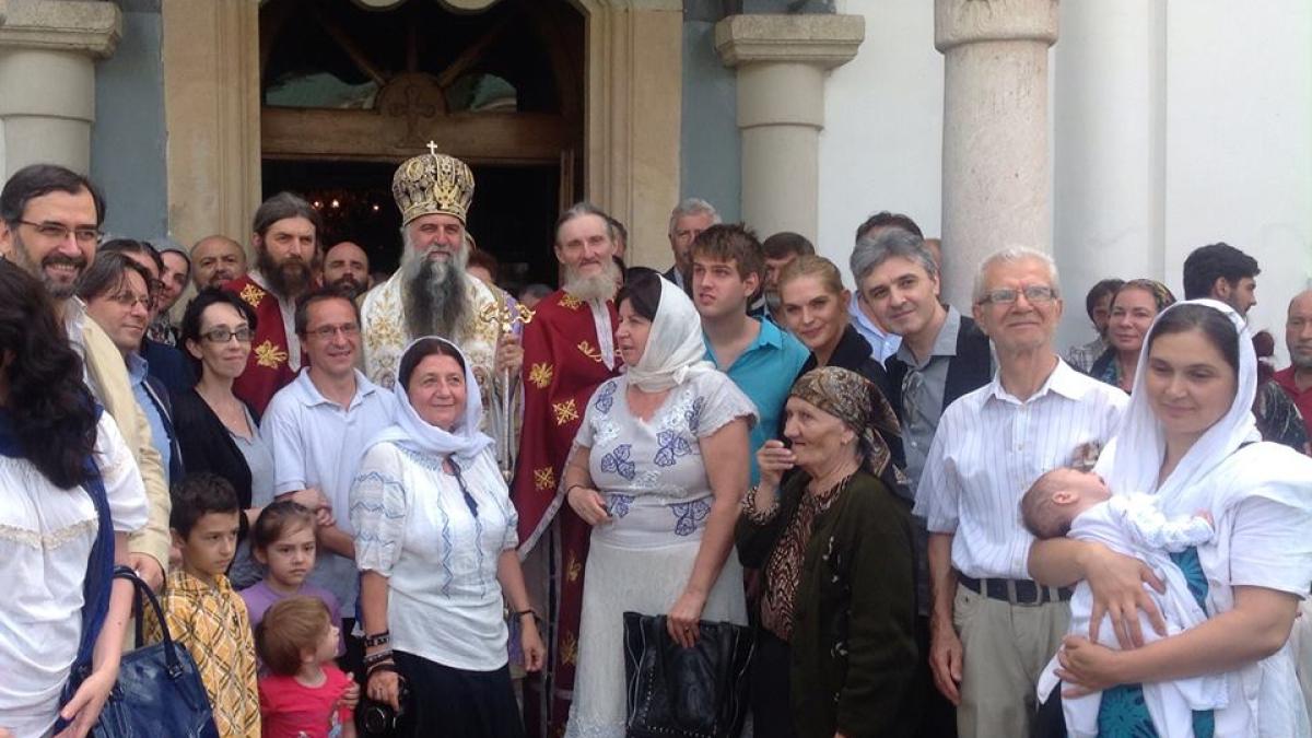 10417467_685053031572157_8684002097559718219_n_24002400